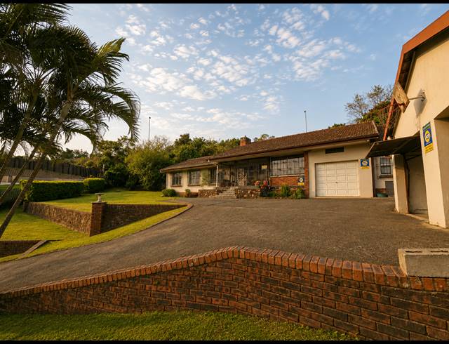 4 BEDROOM FREESTANDING FOR SALE IN BEREA WEST